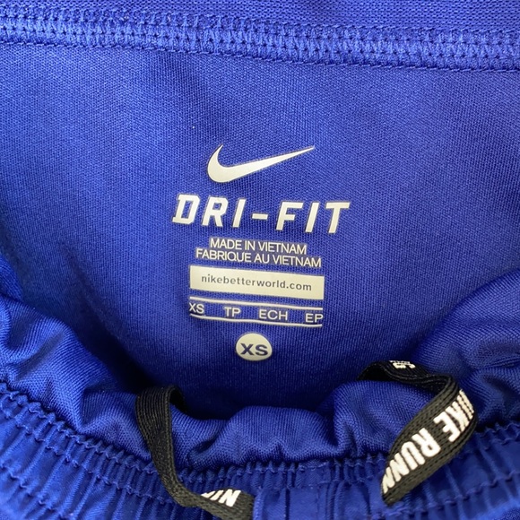 2/$30 Nike Dri Fit Tempo Running Short - Picture 10 of 10